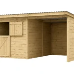 Horse stable 3 × 3.6 m with a covered shelter 2 × 3.6 m